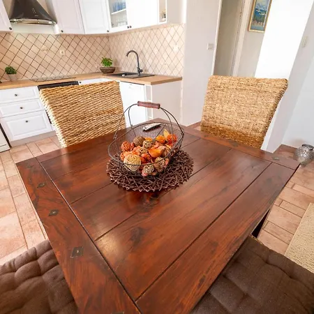 Apartment Busac Zaboric